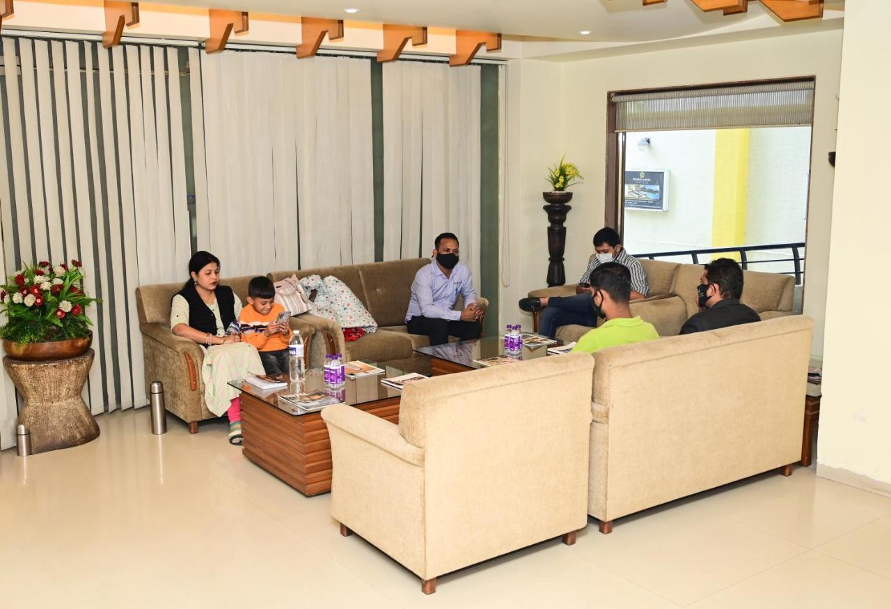 Hotel Deccan Royaale, Shivajinagar Pune Eksteriør billede