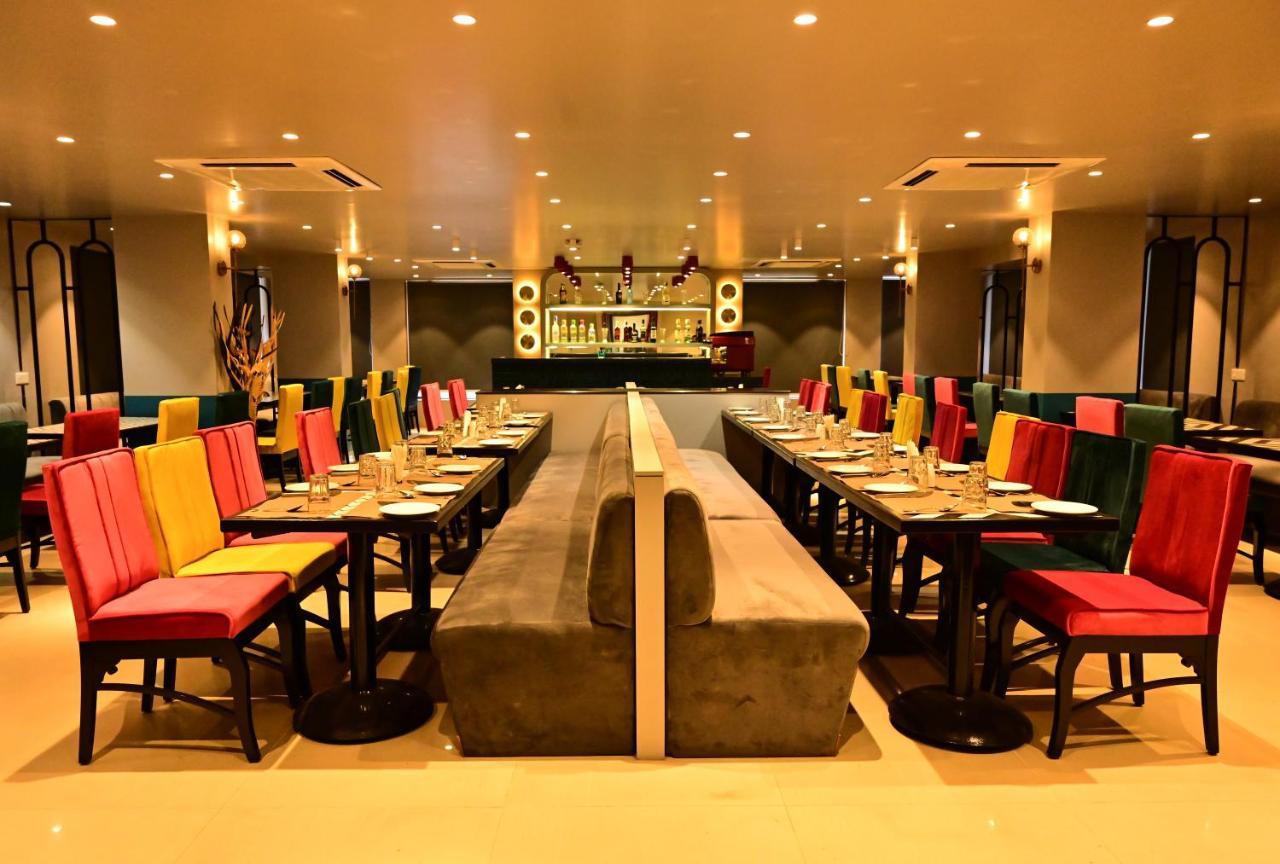 Hotel Deccan Royaale, Shivajinagar Pune Eksteriør billede