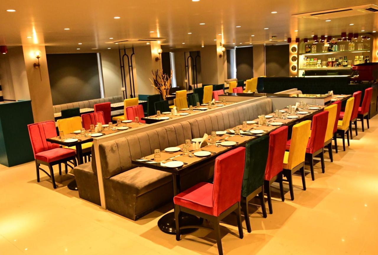 Hotel Deccan Royaale, Shivajinagar Pune Eksteriør billede