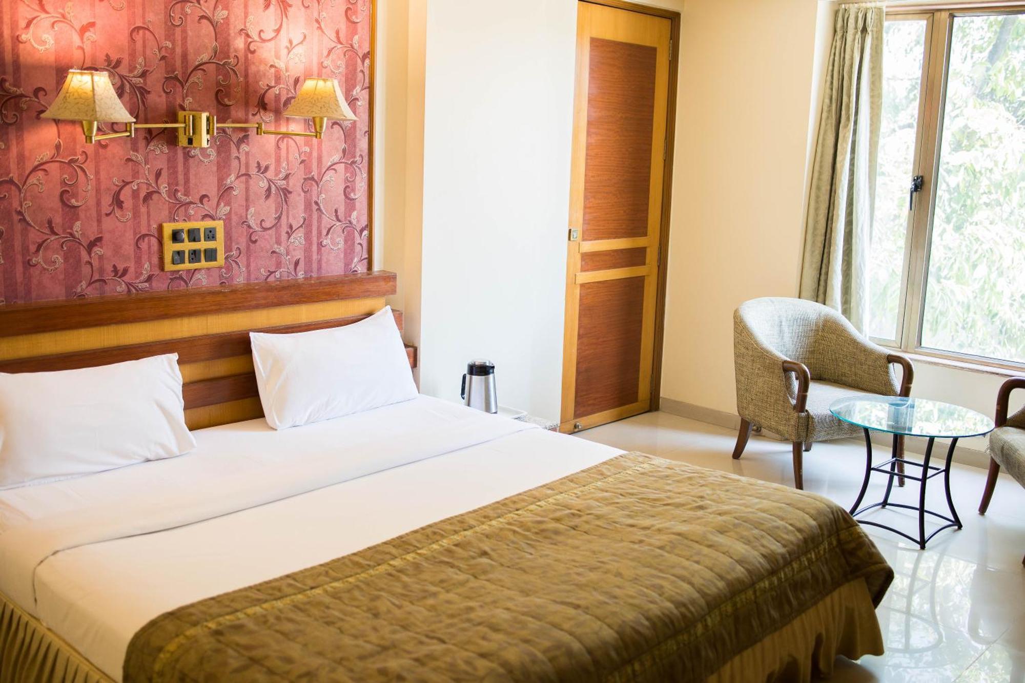 Hotel Deccan Royaale, Shivajinagar Pune Eksteriør billede