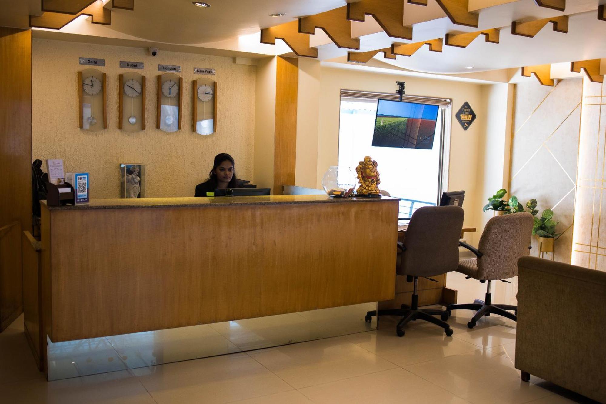 Hotel Deccan Royaale, Shivajinagar Pune Eksteriør billede