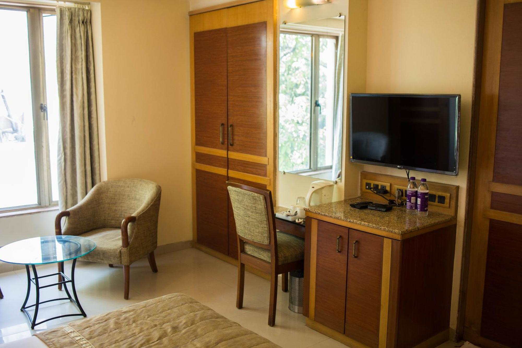 Hotel Deccan Royaale, Shivajinagar Pune Eksteriør billede