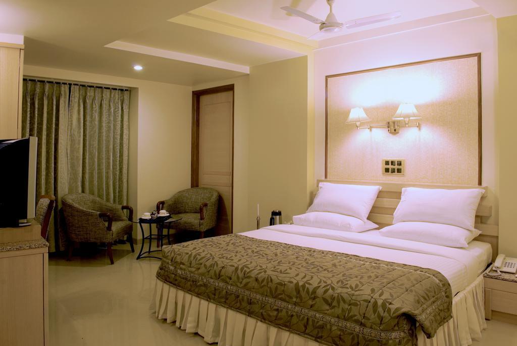 Hotel Deccan Royaale, Shivajinagar Pune Værelse billede